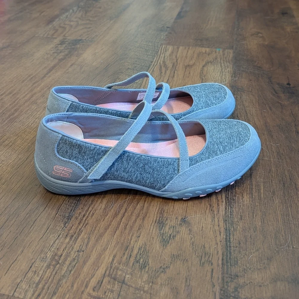 Skechers‎ Sport Women's Miss Me Fashion Comfort Sneaker Grey Size 8